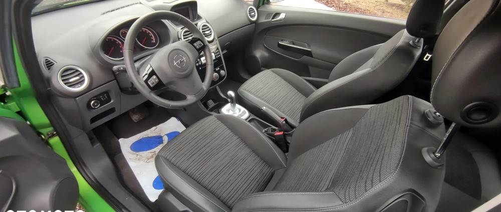 Opel Corsa cena 26900 przebieg: 68000, rok produkcji 2014 z Błonie małe 232